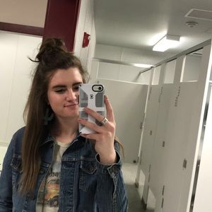 Meet your Posher, Baylin